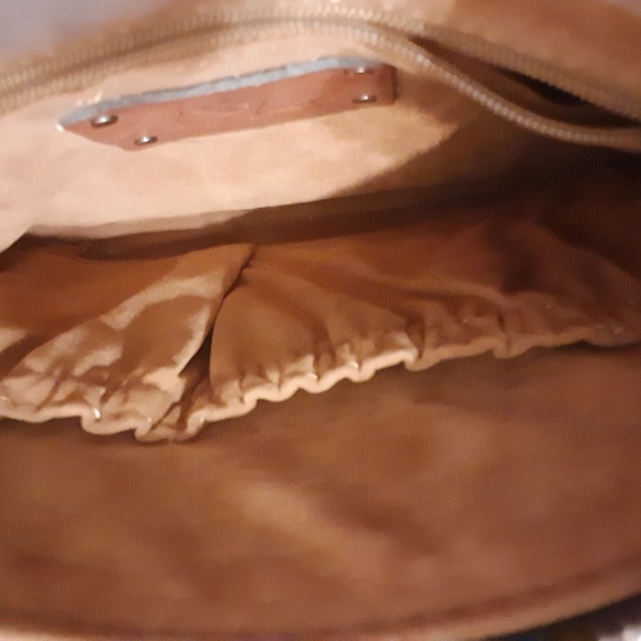 Patricia Nash Gold Metallic Large Leather Wristlet with COA - Picture 4 of 9